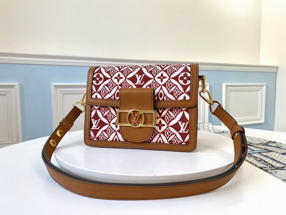 Louis Vuitton Bag 2020 ID:202007a75